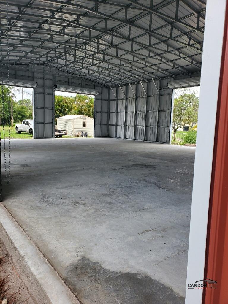 PHOTO 1 - Interior View of a 40'w x 60'd x 14'h